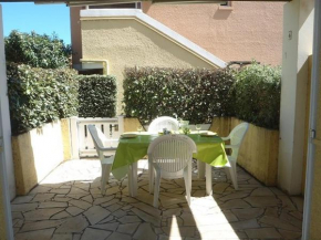 APPT 3 PIECES 32m2 + TERRASSE 13m2 REF 4050